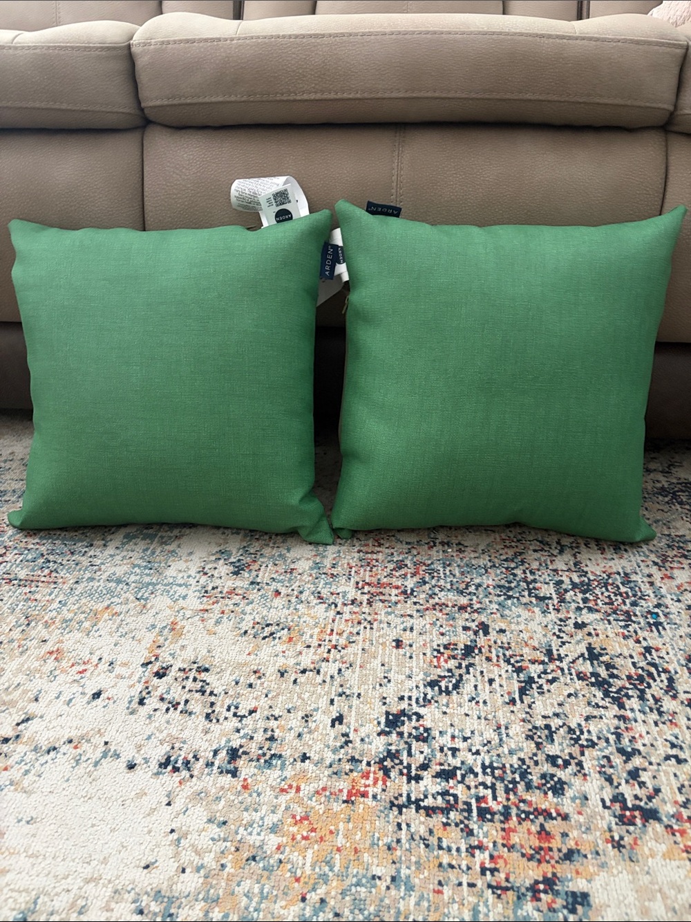 Ardene Bright Green Decorative Throw Pillow Set